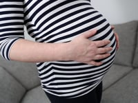 Fewer pregnant women in Gloucestershire get flu jab