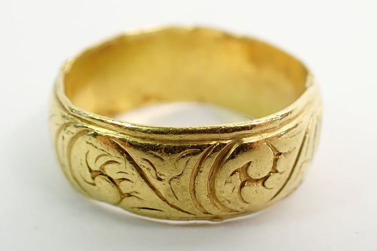 Medieval Gold Ring