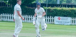 HUGE INNINGS BY KEAR
IN NARROW LYDNEY WIN