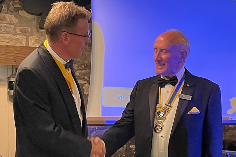 Rotary handover