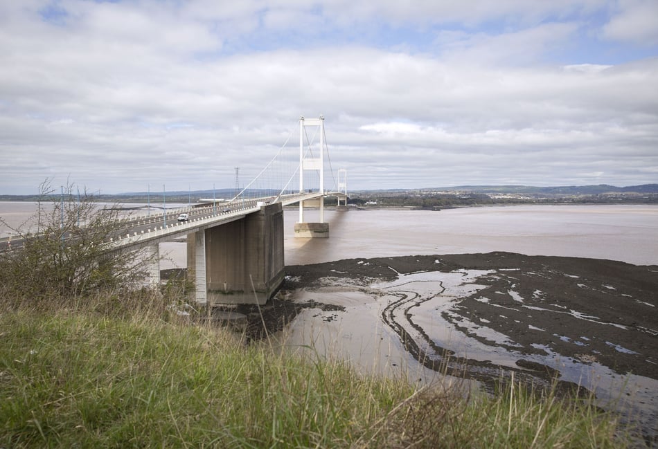 Medical emergency closed M48 Severn Bridge on Easter Monday