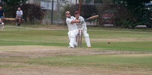 CRUCIAL WIN FOR
LYDNEY IN DERBY