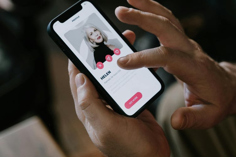 Dating mobile
