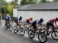 WATCH: The Tour of Britain roars through Abergavenny's Ross Road
