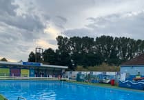 Community support boosts Bathurst Pool's summer