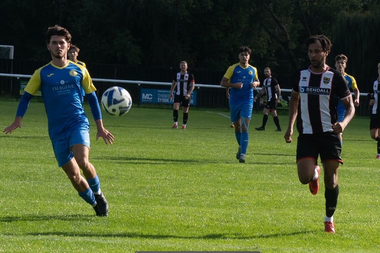 Matt Green on the attack for Lydney.