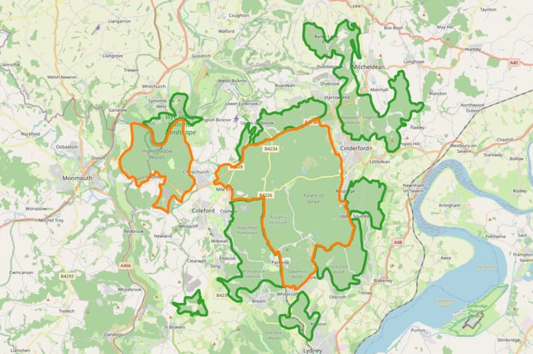 The area surveyed with the central region outlined in orange and the periphery in green. Map: Forest Research.