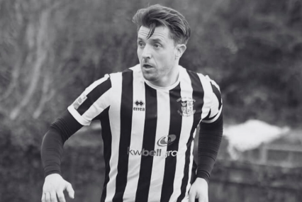 Cinderford Town battled back to beat Clevedon Town on penalties in the FA Vase.