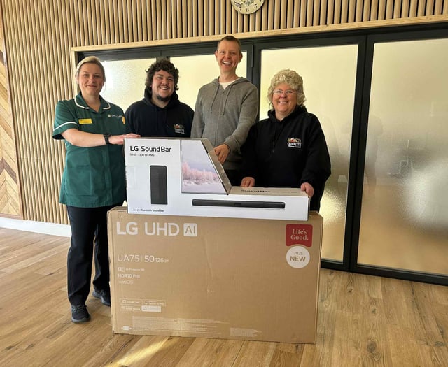 Bowkett's Off-Licence donates tech to hospice