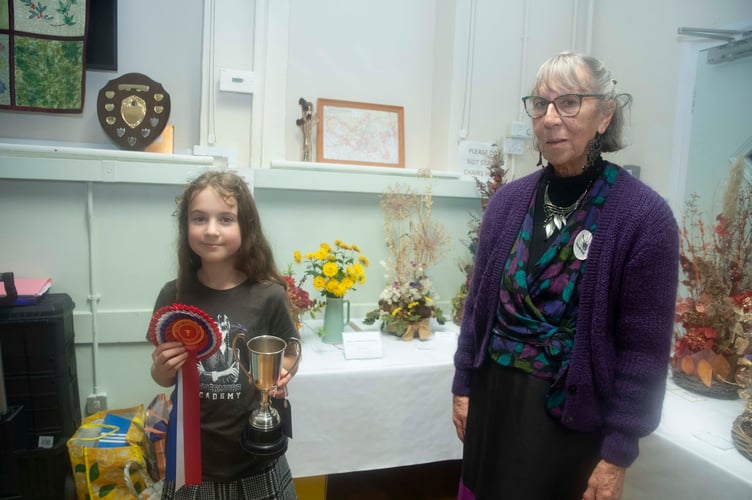 Lily Young was presented with the BGS Autumn Cup for the best exhibit in the nine-to-15 age group by show president Diana Standing.
