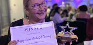 Sarah Baker wins Mobile Cat Groomer award