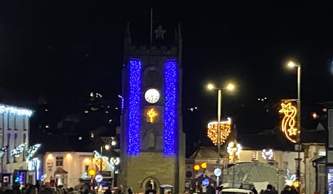 Coleford Christmas parade draws huge crowd