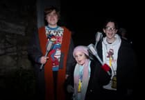 Large crowd enjoys carols at the Abbey