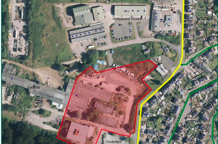 The site of the proposed new estate is shown in red.
