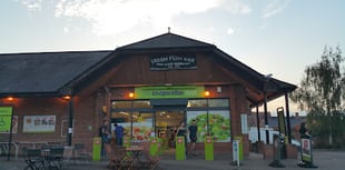 Ram raiders attack store cash machine