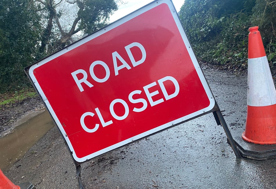 Road closure warning at Lea