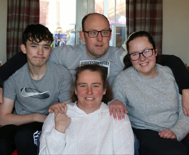 Forest of Dean supports Gary in footy fundraiser