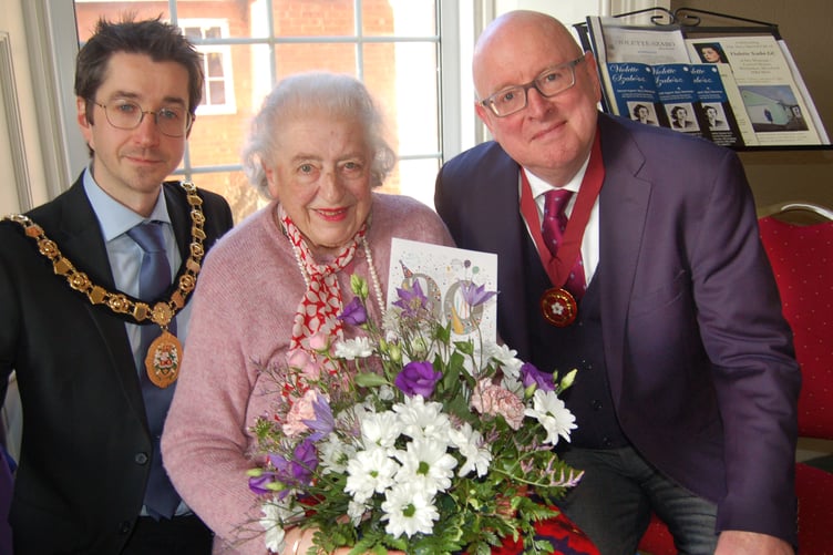 Rosemary Rigby at her 90th birthday, with Ross Mayor Cllr Linden Delves and Paul Deneen, Deputy Lieutenant of Herefordshire