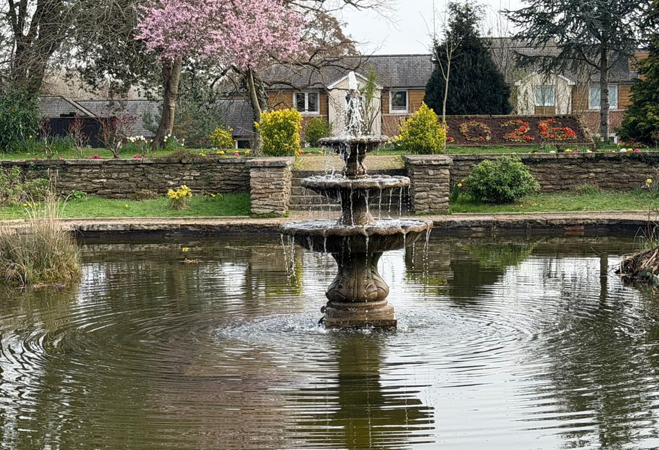 Lydney’s Bathurst Park blooms in Spring
