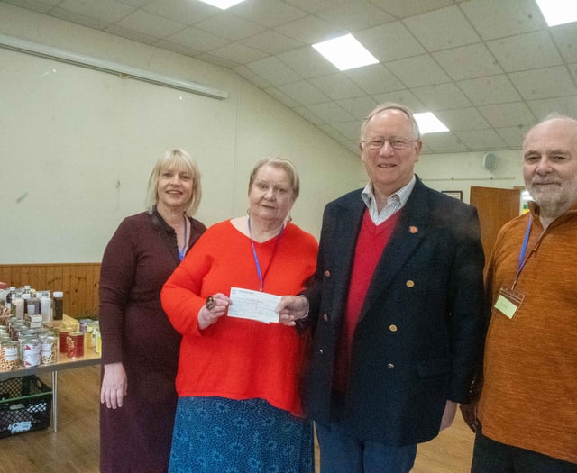 Community larder gets
help with shopping bills