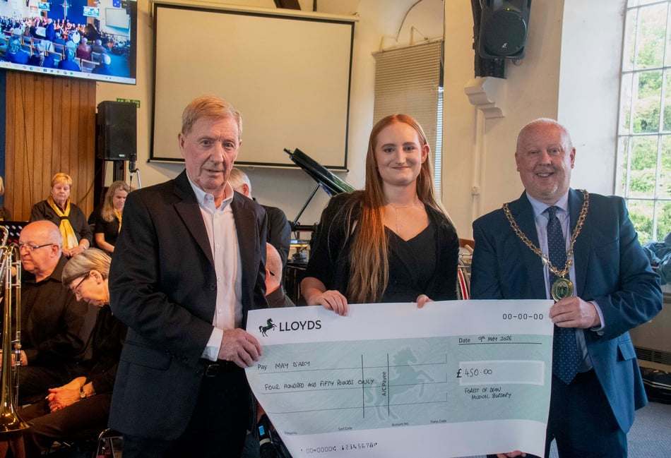 Musicians May and
Julian win bursary