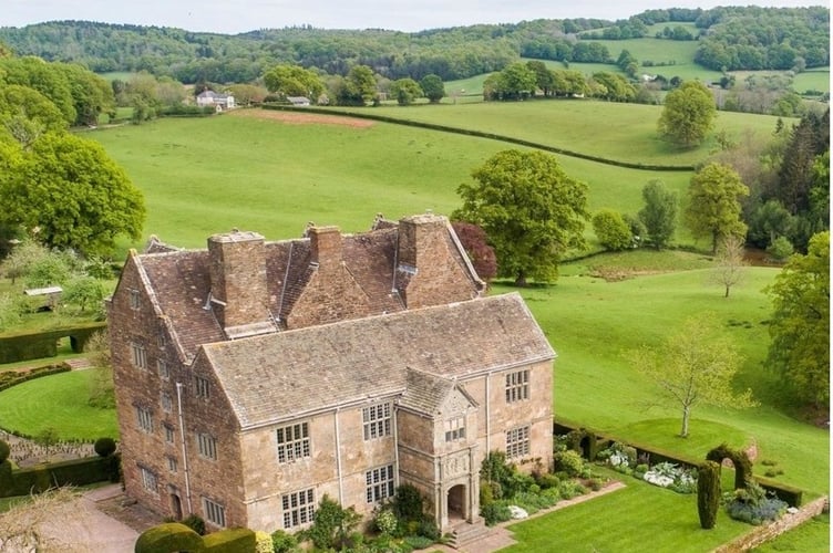 Treowen, Wonastow.