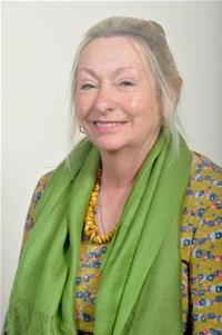 Cllr Beth Llewellyn