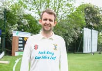 Bowler Matt wipes floor with Kings