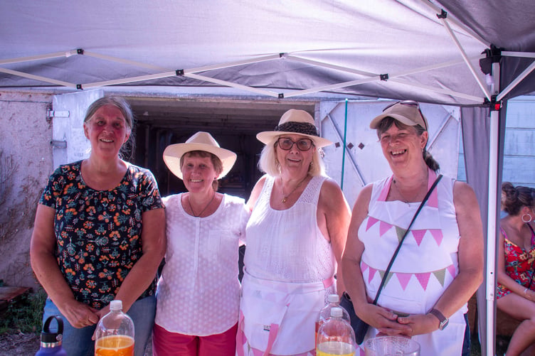 Jane Tovey, Sandra Rickards, Gill Brickell, Janice Whiteley of Aylburton WI helped keep visitors hydrated.