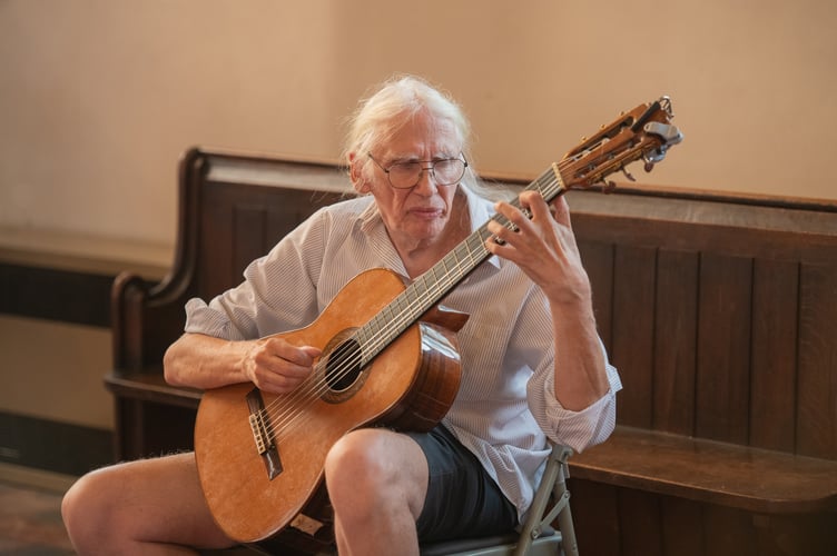 Some mesmerising guitar playing from Keith Hyett. Picture: Eden Tanner.