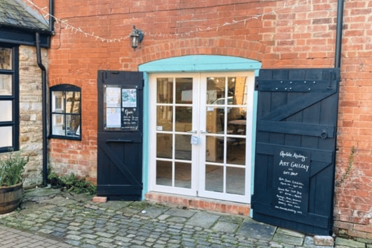 Wonderland Exhibition opening with Bubbles and Browsing in Newent.