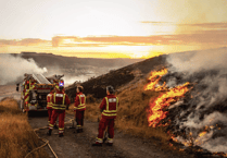 Wildfires sweep South Wales: Firefighters on alert