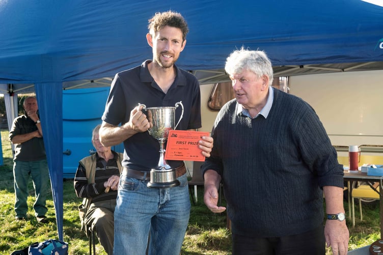 Daniel Cornish won the IDFS Trophy for Open reversible