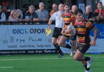 Six try Cinderford hold off Exeter University fightback