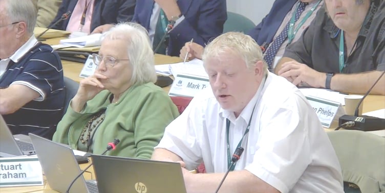 Cllr Stuart Graham puts his concerns about the Biosphere bid to the full council.